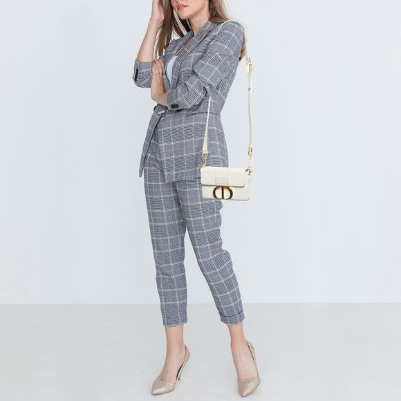 DIOR Off White Leather 30 Montaigne Box Bag - Picture 2 of 8